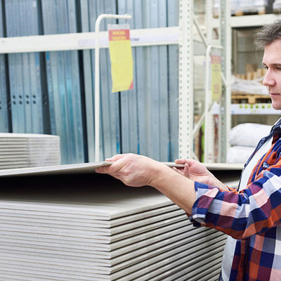 Bon prix Rouille de papier ordinaire 1220 x 2440mm insonorisés de panneau de gypse anti en ligne