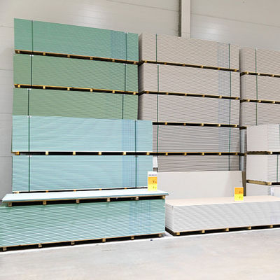 Bon prix Plaque de plâtre de papier imperméable de panneau de gypse pour le bâtiment de la bibliothèque d'hôtel en ligne