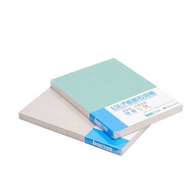Bon prix les plaques de plâtre de gypse de 1220mm x de 2440mm imperméabilisent pour la construction de bâtiments en béton en ligne