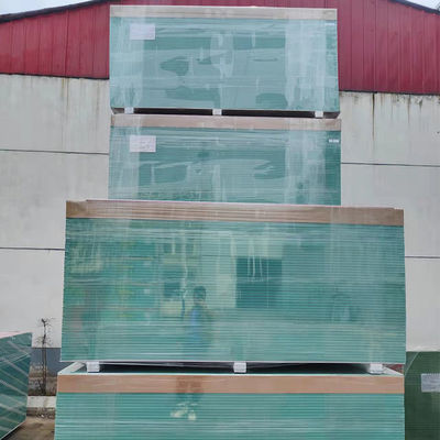 Bon prix épaisseur étanche à l'humidité de la plaque de plâtre 9.5mm de résistant à l'eau de 4ft x de 8ft en ligne