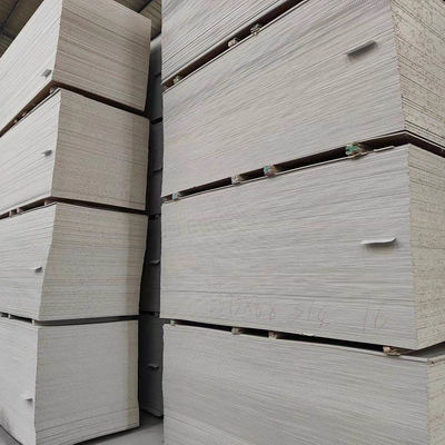 9.5mm plaques de plâtre de gypse 4x8 'plaque de plâtre résistant au mildiou pour mur de séparation de mur de poussière