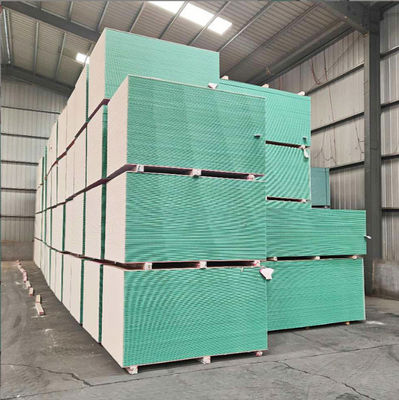 Bon prix Les plaques de plâtre de gypse de résistant à l'eau ont effilé le bord pour le système de cloisons de séparation de cloison sèche en ligne