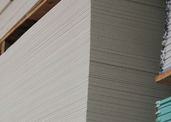Promotion Knauf Bon plan de mur à séchage Plâtre de plâtre en plâtre résistant à la moisissure Avec une décoration moderne pour le plafond