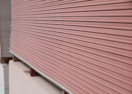 Bon prix Plaque de plâtre résistante au feu personnalisée 1200X2400Mm Plaques de plâtre à base de plâtre non combustibles en ligne