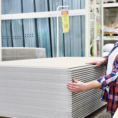 Nouveaux arrivants Vente à chaud Plaque de gypse Knauf 4*8Ft Drywall à base de gypse non combustible Pour la décoration intérieure