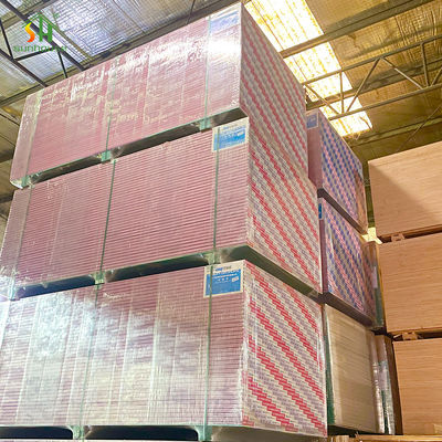 Bon prix échantillon gratuit de plâtre de plâtre flexible de plâtre naturel pur de plâtre mur de cloisons intérieures carré ou conique ignifuge en ligne